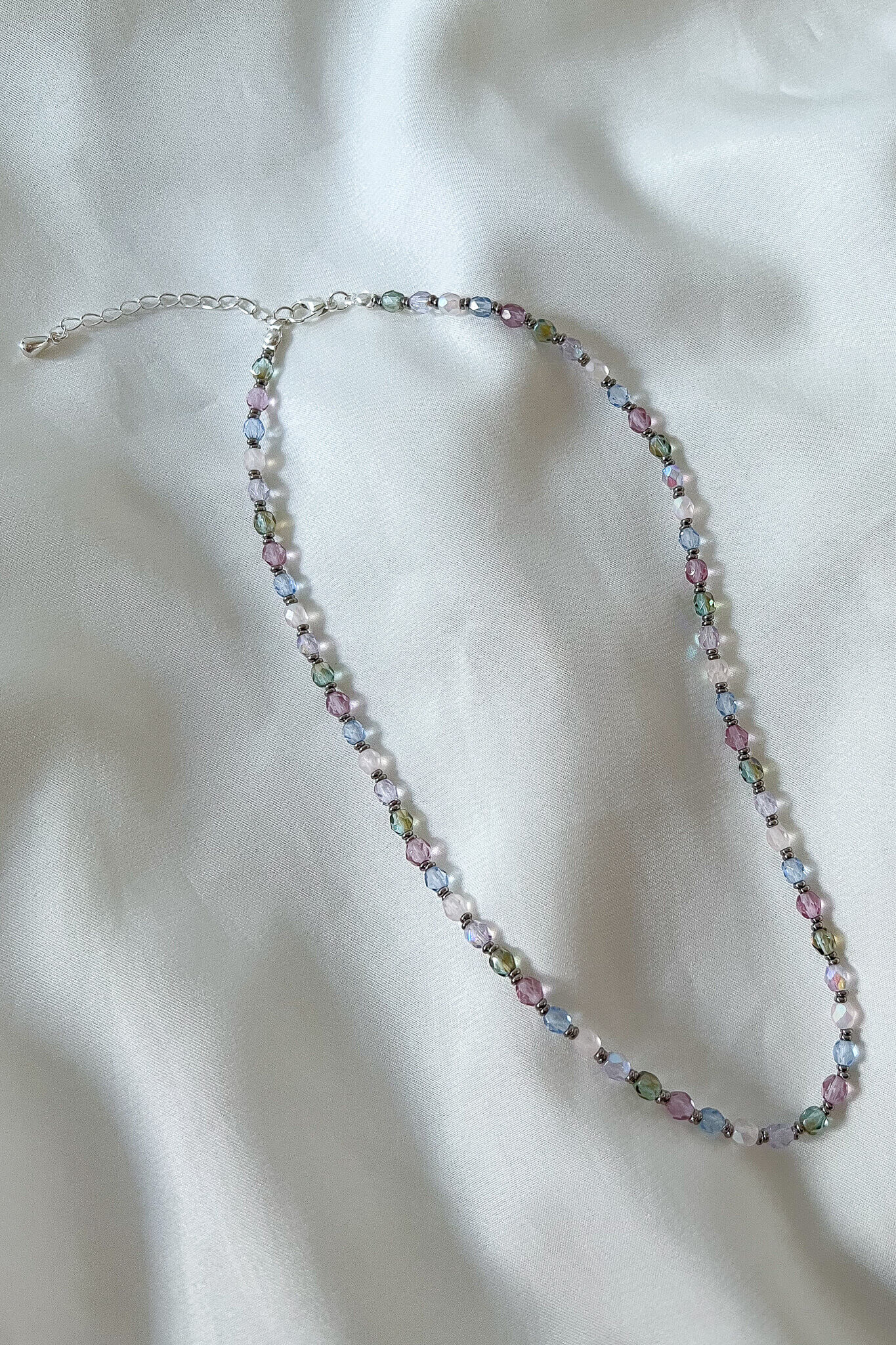 Ophelia Beaded Necklace, Women's Fashion