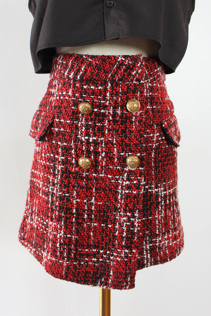 tartan pattern skirt with gold buttons